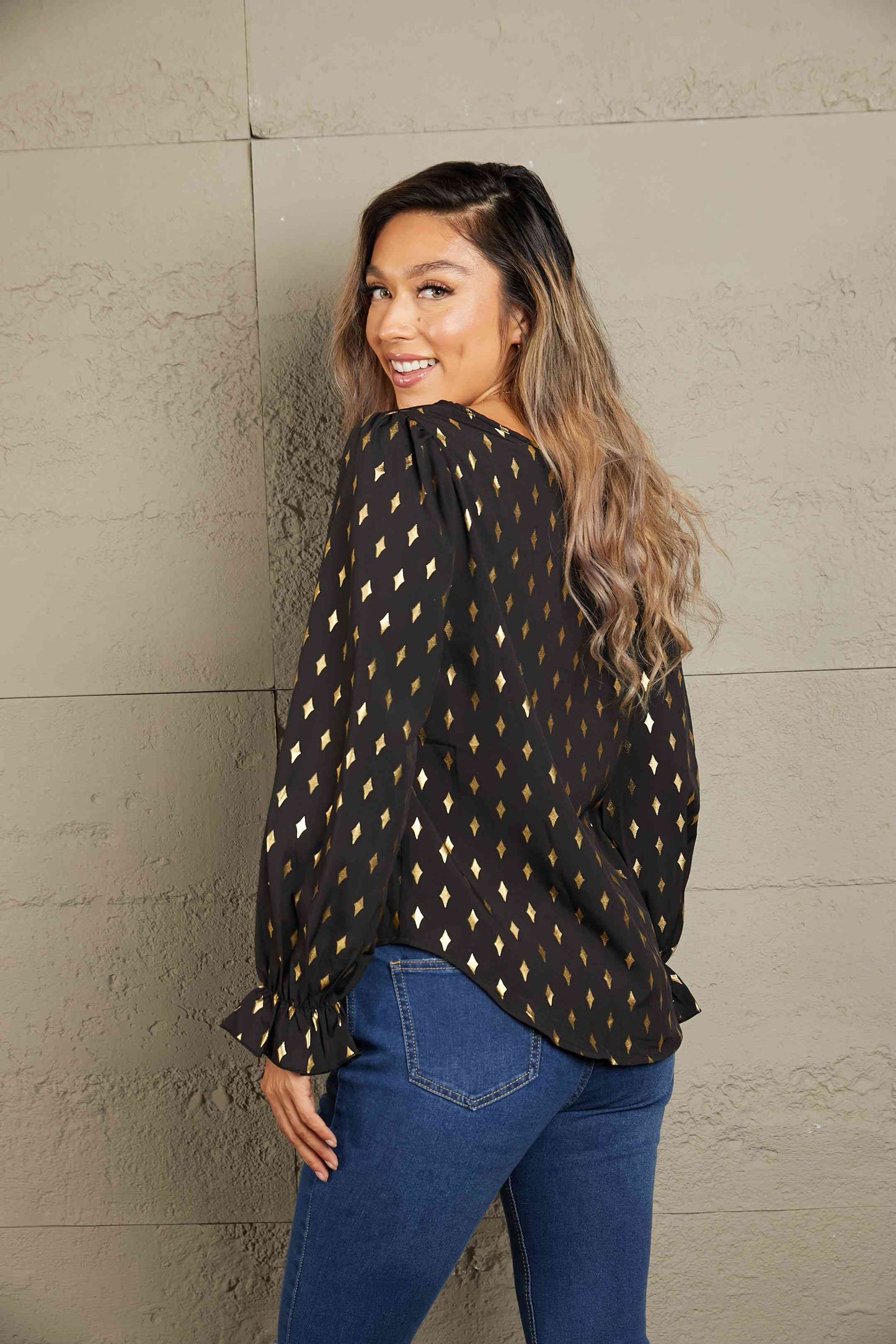 Daisy Long Sleeve Blouse in Black