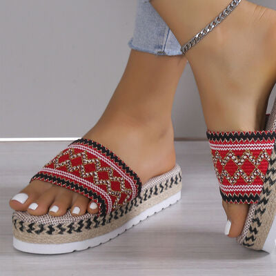 Grace Platform Sandals